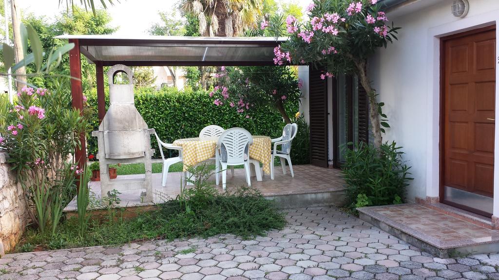 Apartments Lana Umag Oda fotoğraf